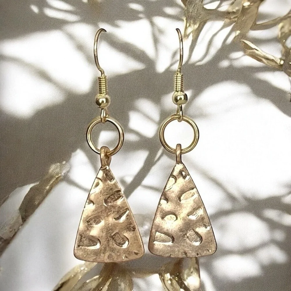 5 For $25💫Golden Textured Triangles Dangles
